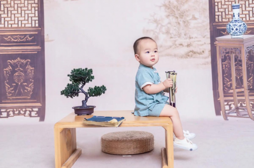 广汉宝宝掉头发是怎么回事